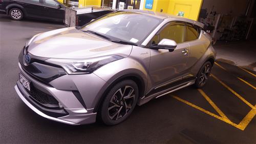 TOYOTA C-HR STATIONWAGON 2016-CURRENT